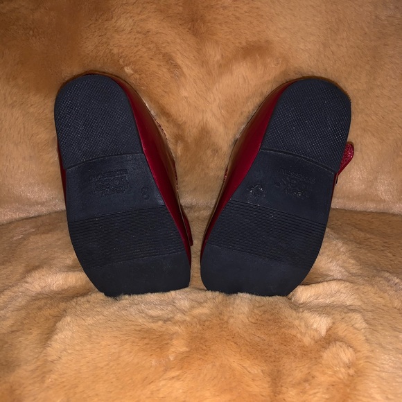 Red Satin Shoes in size 3 - Picture 4 of 4